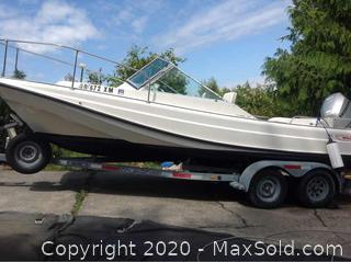 1979 Boston Whaler Revenge 21' With Trailer