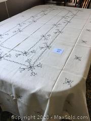 Tablecloth and napkins